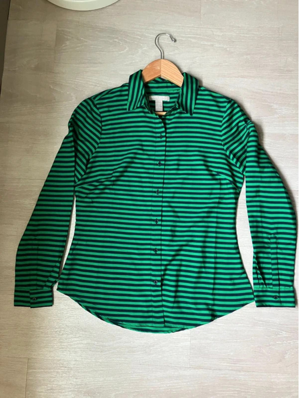 Banana Republic Womens Petite S Green Navy Stripe Button Up Blouse Long Sleeve